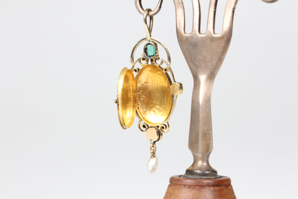 Anhänger 14 Karat Gold Edelsteine Medaillon Antik Schmuck Damen Geschenk