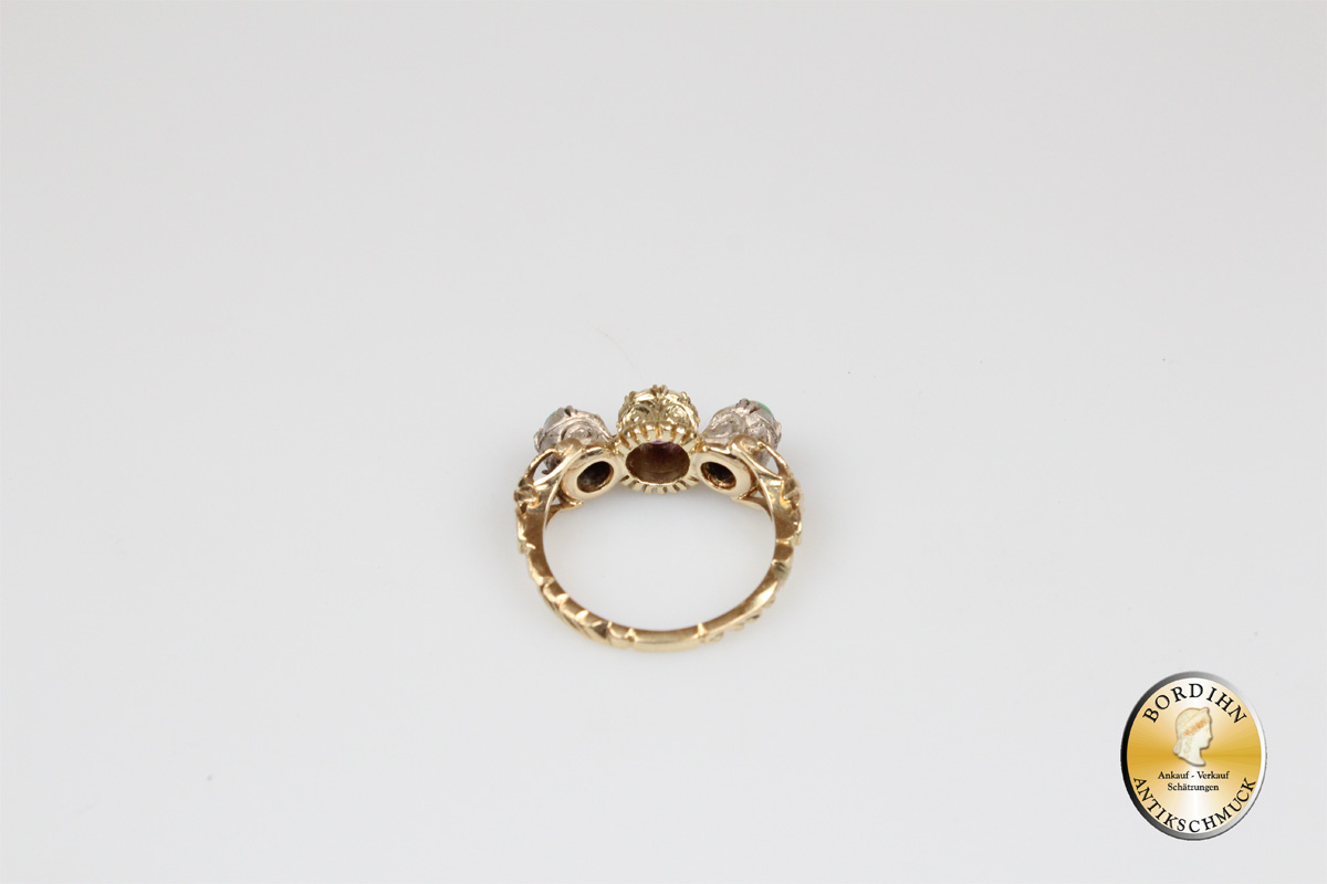 Ring; 14 Karat Gold mit Amethyst und Türkis, antik