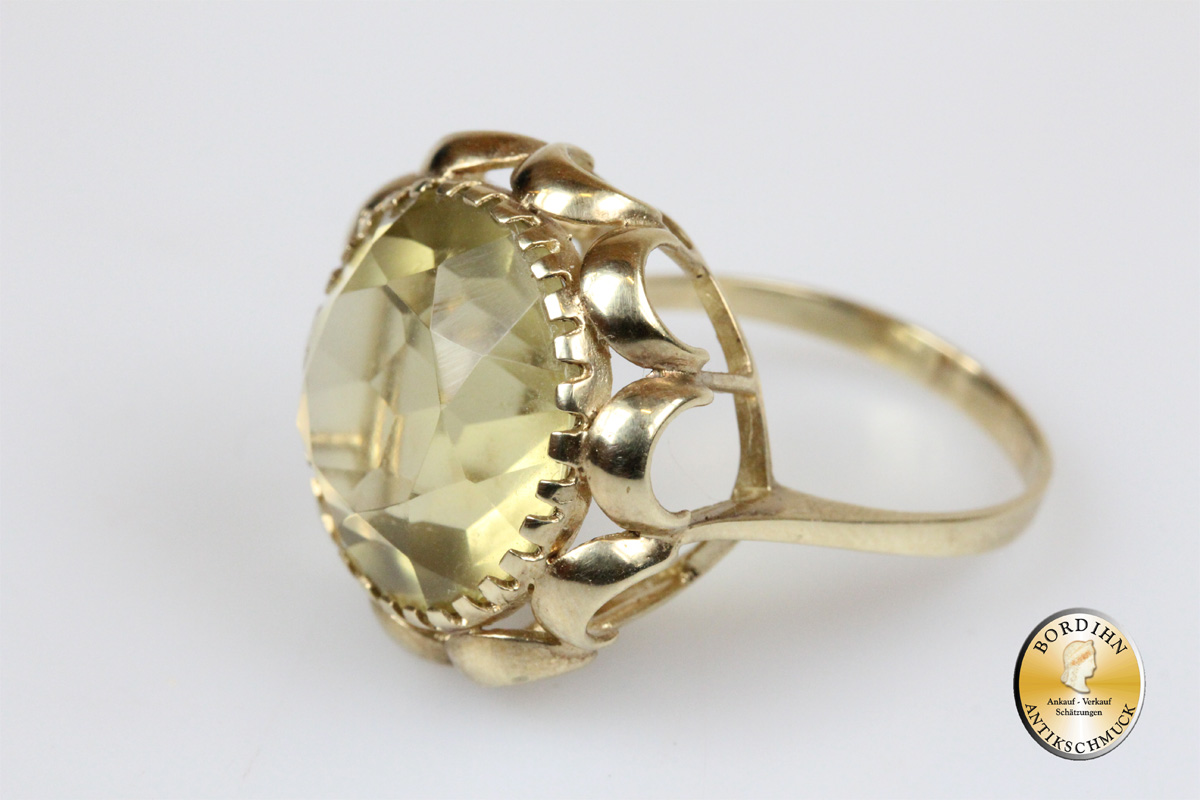 Ring; 14 Karat Gold, Citrin