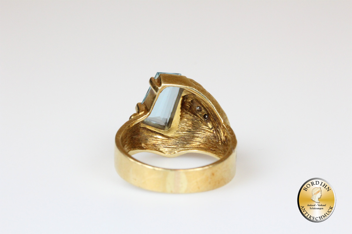 Ring; 14 Karat Gold, Aquamarin und Brillanten