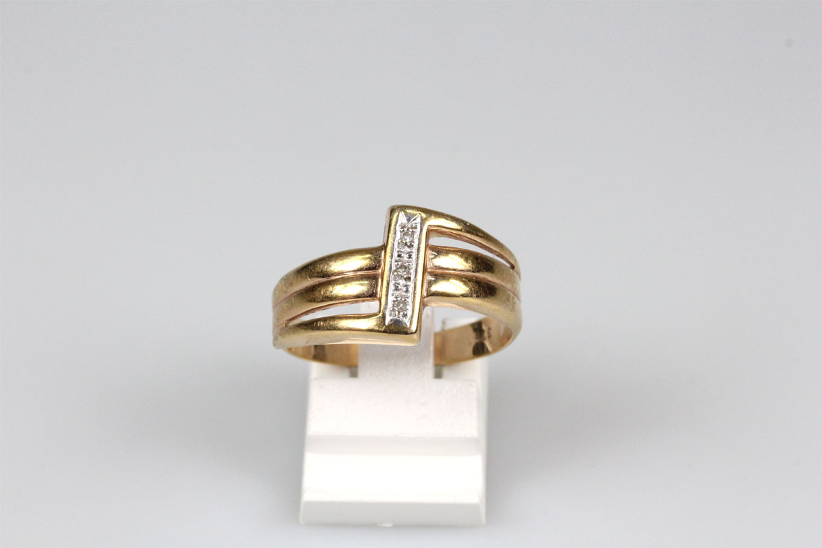 Ring 9 Karat Gold 3 Diamanten Schmuckring Edelsteine Unisex Geschenk