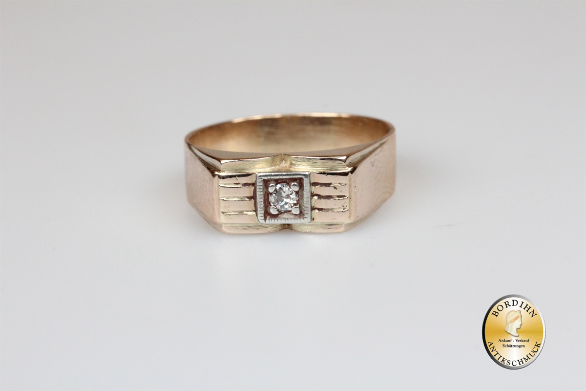 Ring; 14 Karat Gold, 1 Brillant, antik