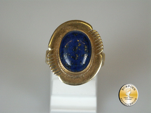 Ring; 14 Karat Gold mit Lapis (oval), um 1970