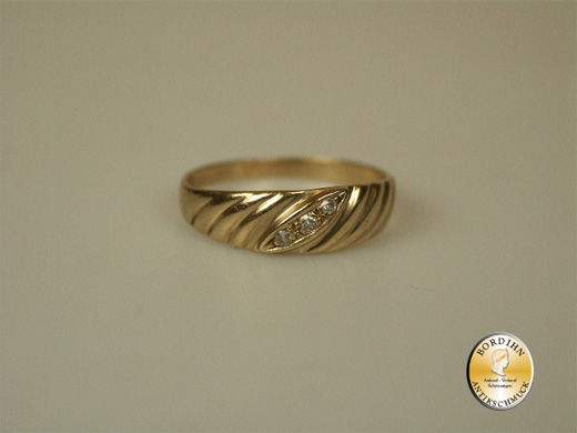 Ring; 8 Karat Gold, Bandring, Zirkonia