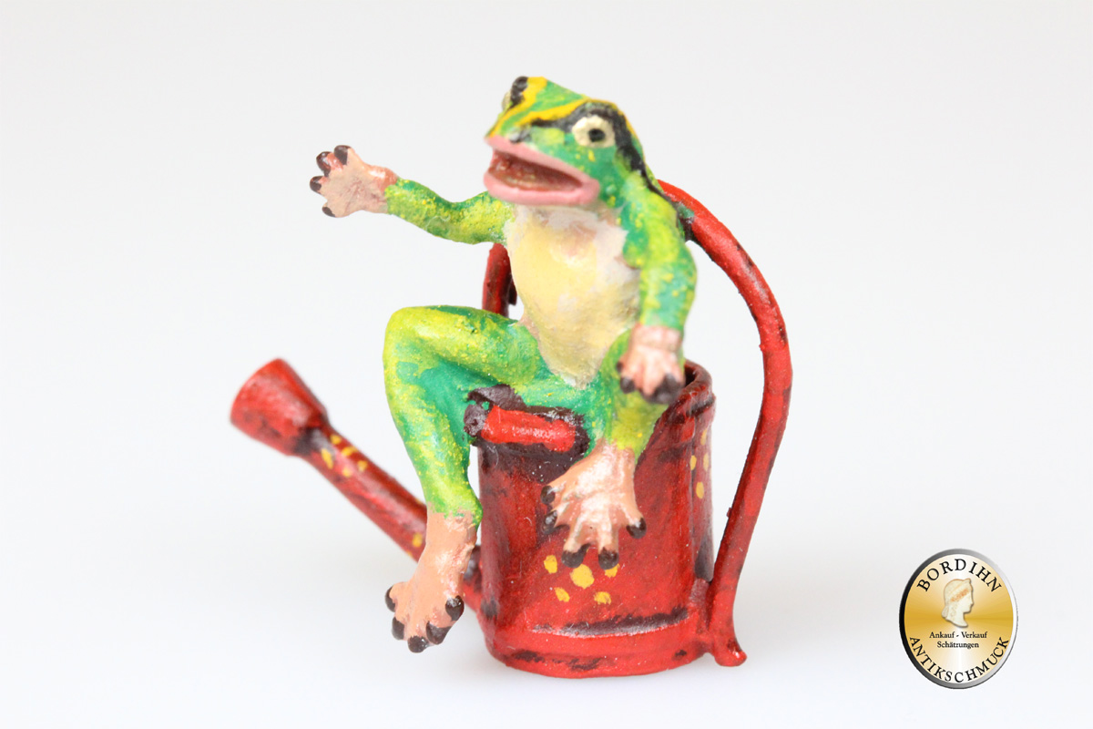 Wiener Bronze Frosch sitzend auf Gießkanne Fritz Bermann Sammler Figur Kunst
